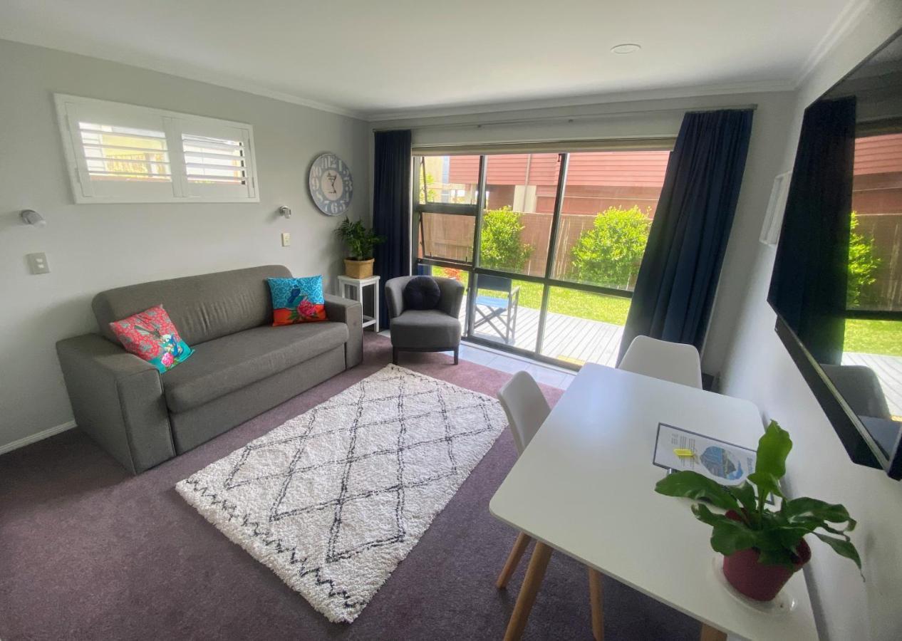 Superb Beachside Location, Private And Tranquil Apartment Mount Maunganui Luaran gambar